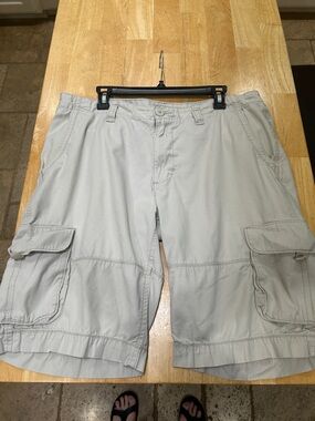 urban pipeline Off-White Men's Cargo Shorts